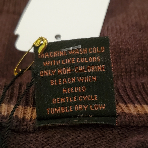 Josephe A. Banks NWT Cashmere V-Neck Sweater Size L - Picture 11 of 11